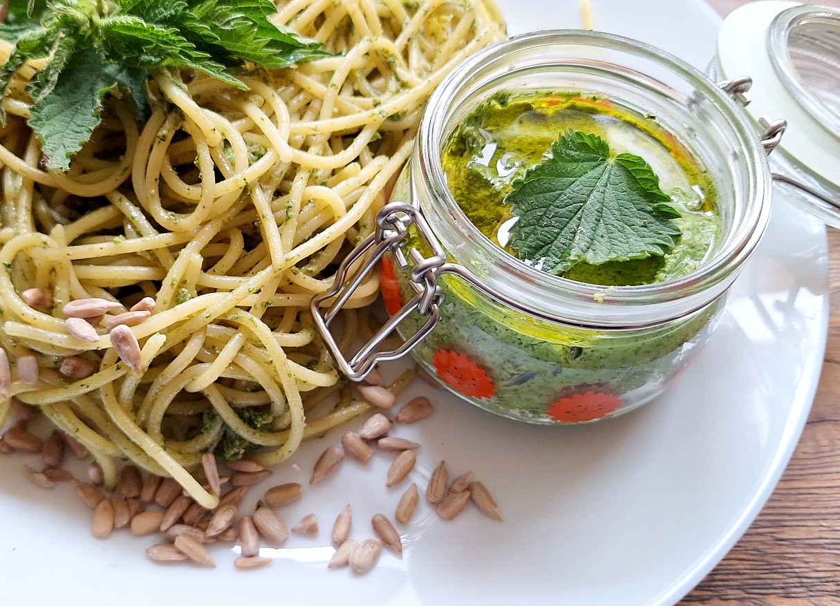 Pesto z pokrzywy